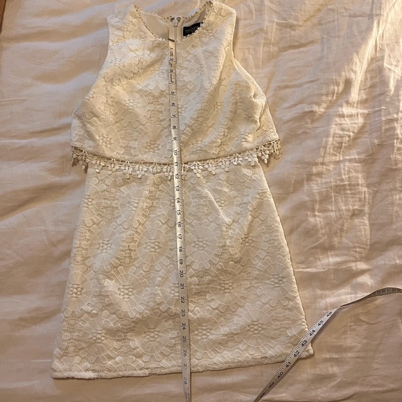 Lace Mini Dress - Cream - Picture 14 of 16